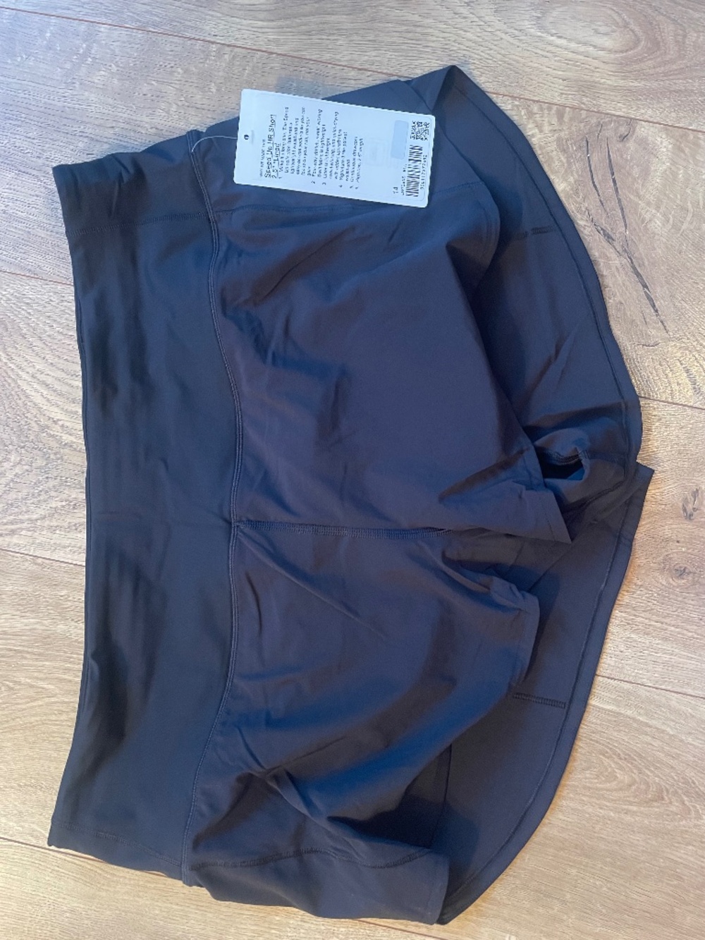 BNWT LULULEMON Black Speed Up